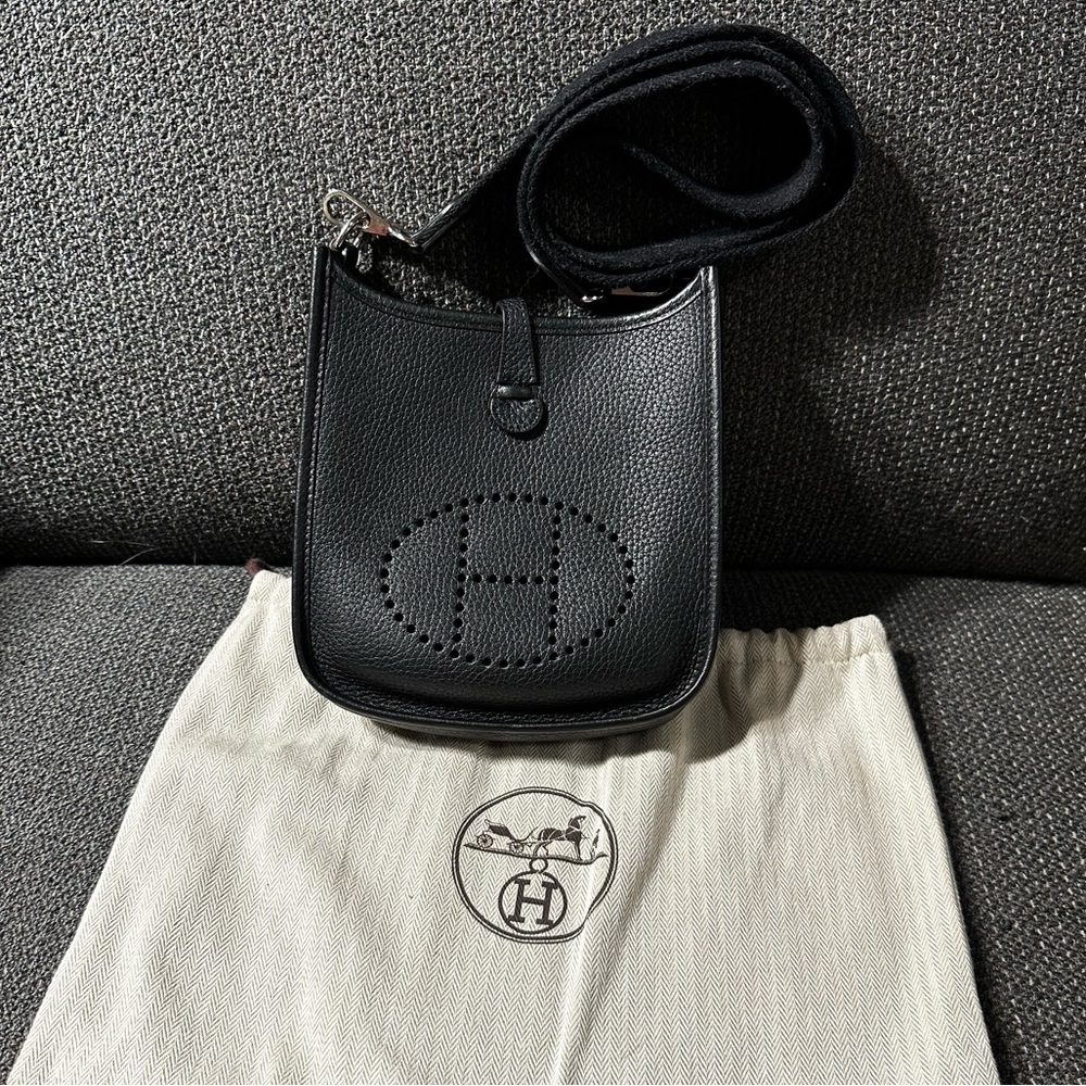 🚫SOLD❗️Hermes TPM black Togo leather